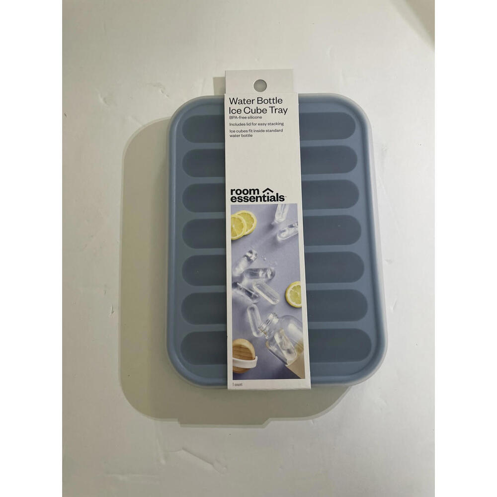 Silicone Water Bottle Ice Cube Tray with Lid 14 slots, Room Essentials Lot Of 10